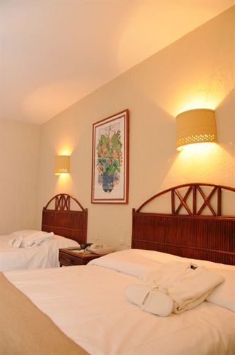 Coral Costa Caribe Beach Resort Хуан-Долио Экстерьер фото